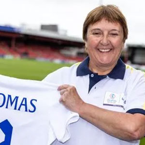 Carol Thomas