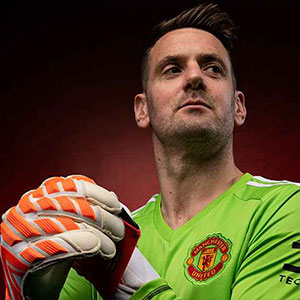 Tom Heaton