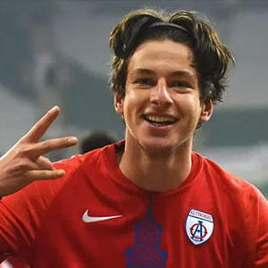 Enis Destan