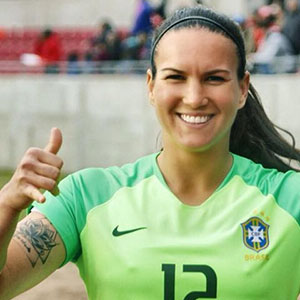 Aline Reis