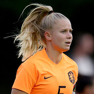 Kika van Es