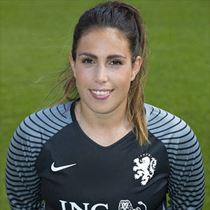 Angela Christ
