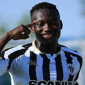 Casimir Ninga