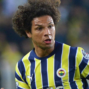 Willian Arão