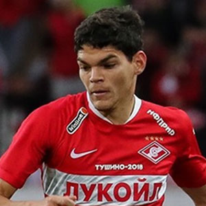 Ayrton Lucas