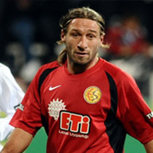 Serdar Özbayraktar